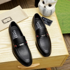 Gucci Leather Shoes